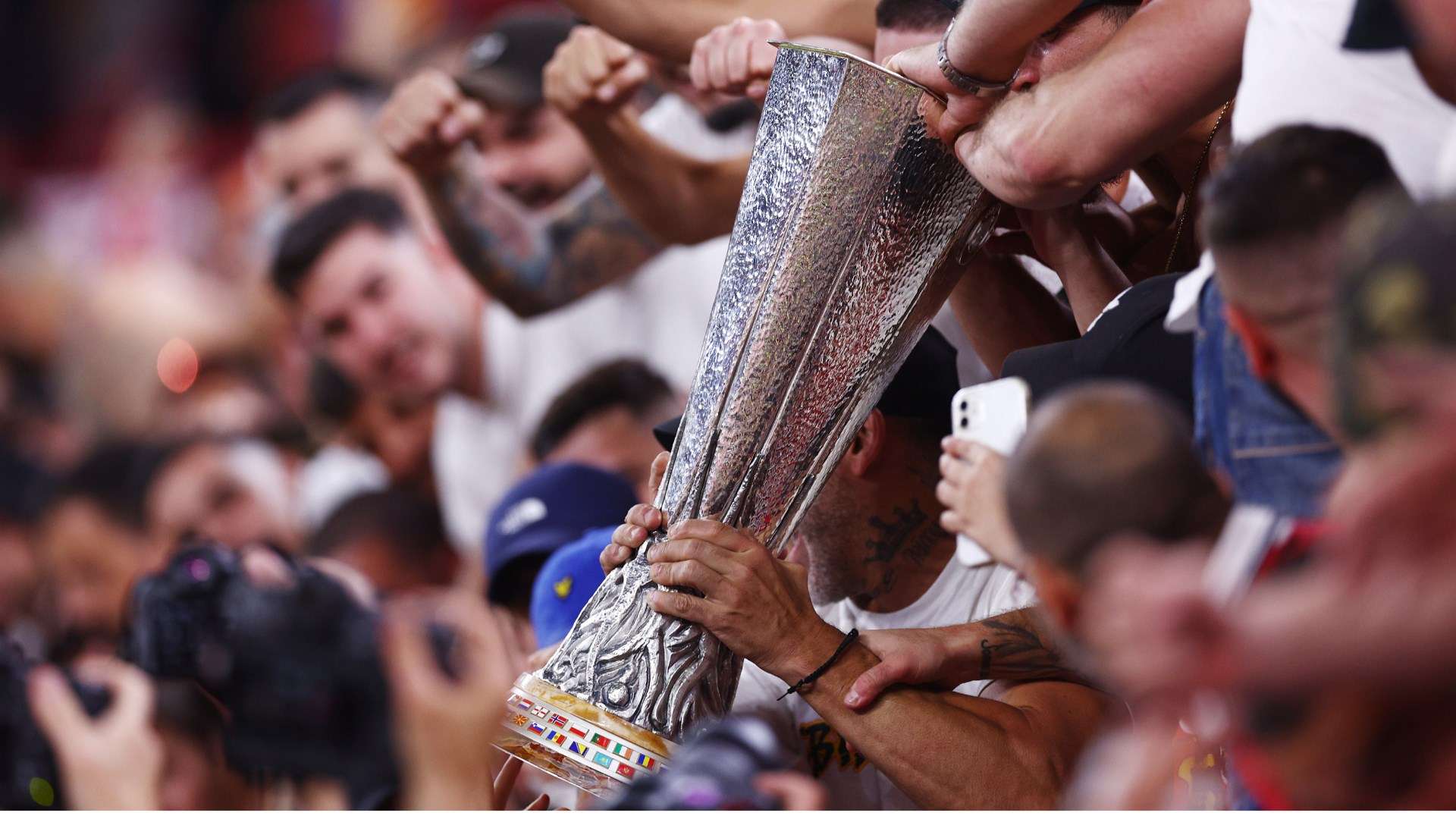 全能的進攻 全能的進攻